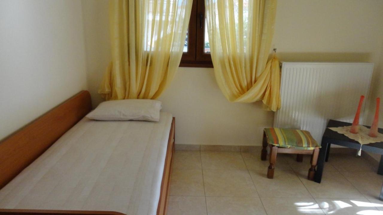 Επινειο/Epinio Διαμέρισμα Νικήτη Εξωτερικό φωτογραφία