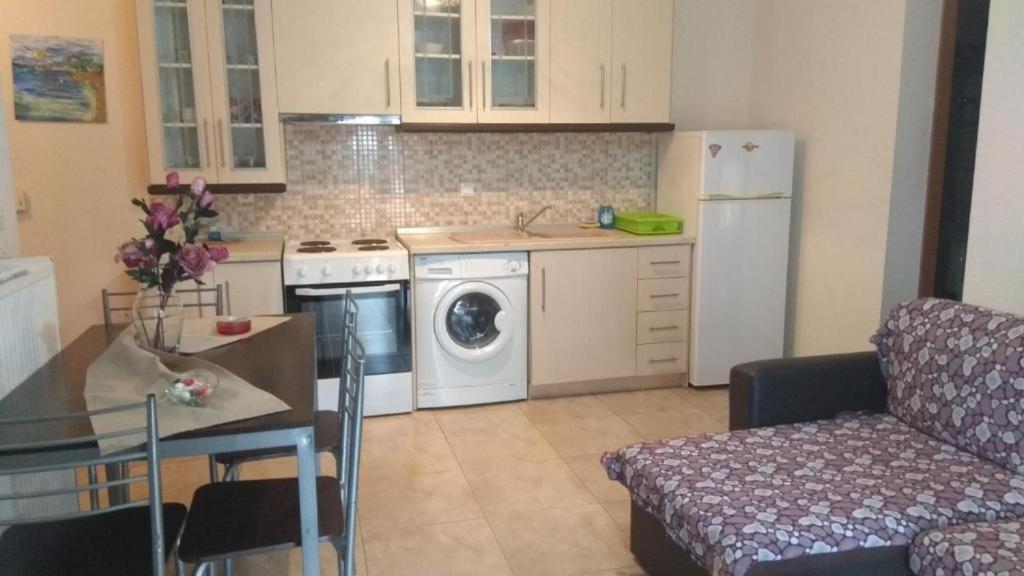 Επινειο/Epinio Διαμέρισμα Νικήτη Εξωτερικό φωτογραφία